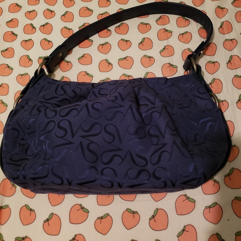 Vera Wang purse
